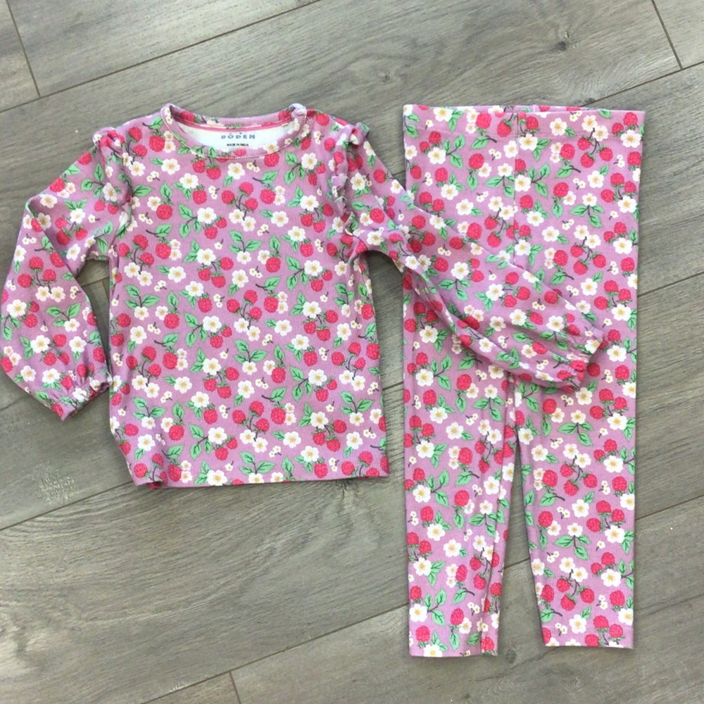 Mini Boden Kids Floral raspberry Pajama Set